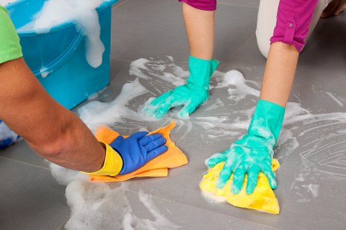 Professional cleaning service for a flat in SW19