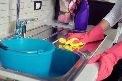 Detailed bathroom cleaning during move-out cleaning in SW19
